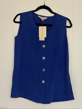 Melrose Studio Silk Sleeveless Button-Front V-Neck Top in Cobalt Blue